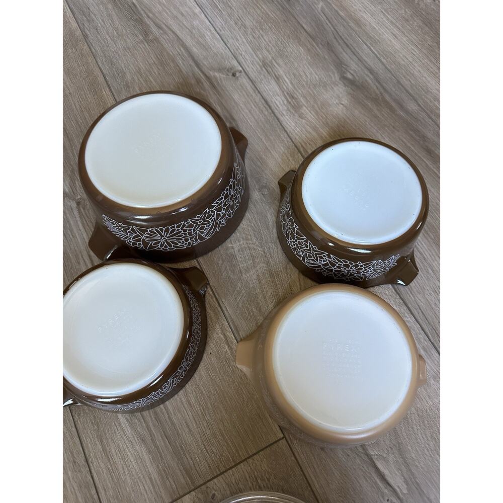 Vintage Pyrex Woodland Set Casserole Dishes 471-B, 472-B, 473-B 474-B - Picture 7 of 16